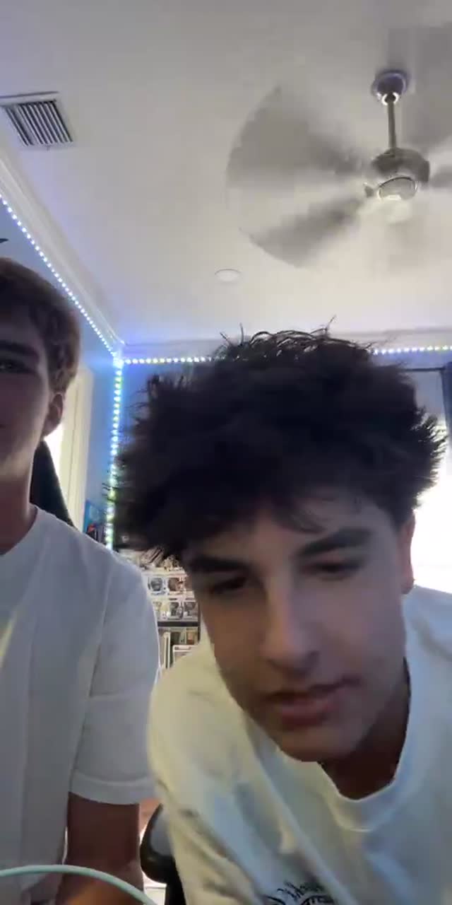 @triple_t.333 TikTok live recording