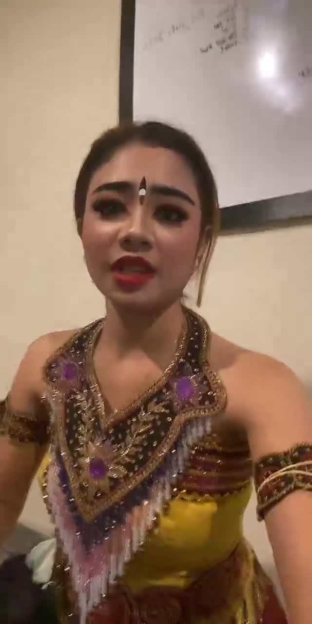 @adekvinaa11 TikTok live recording