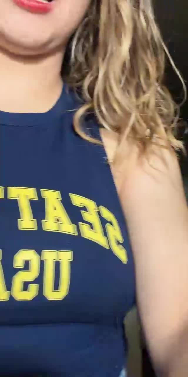 @lizmatus12 TikTok live recording