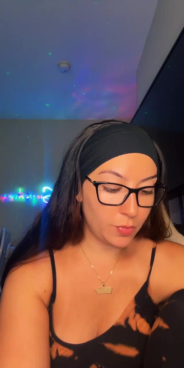 @itsjessicavanessa