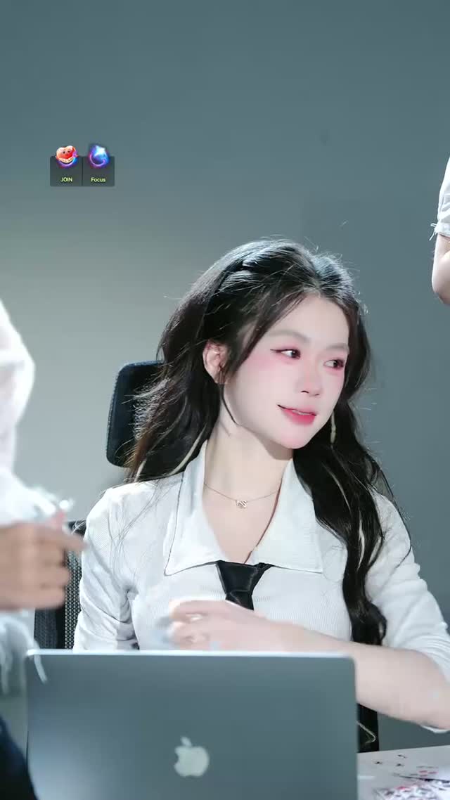 @vh.maytrang.002 TikTok live recording