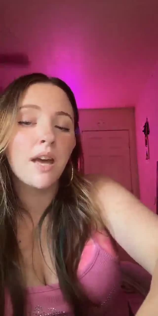 @ayee.renee98 TikTok live recording