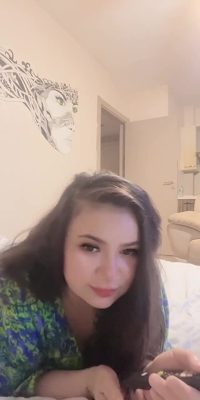 @dilyamdilyam30 TikTok live recording