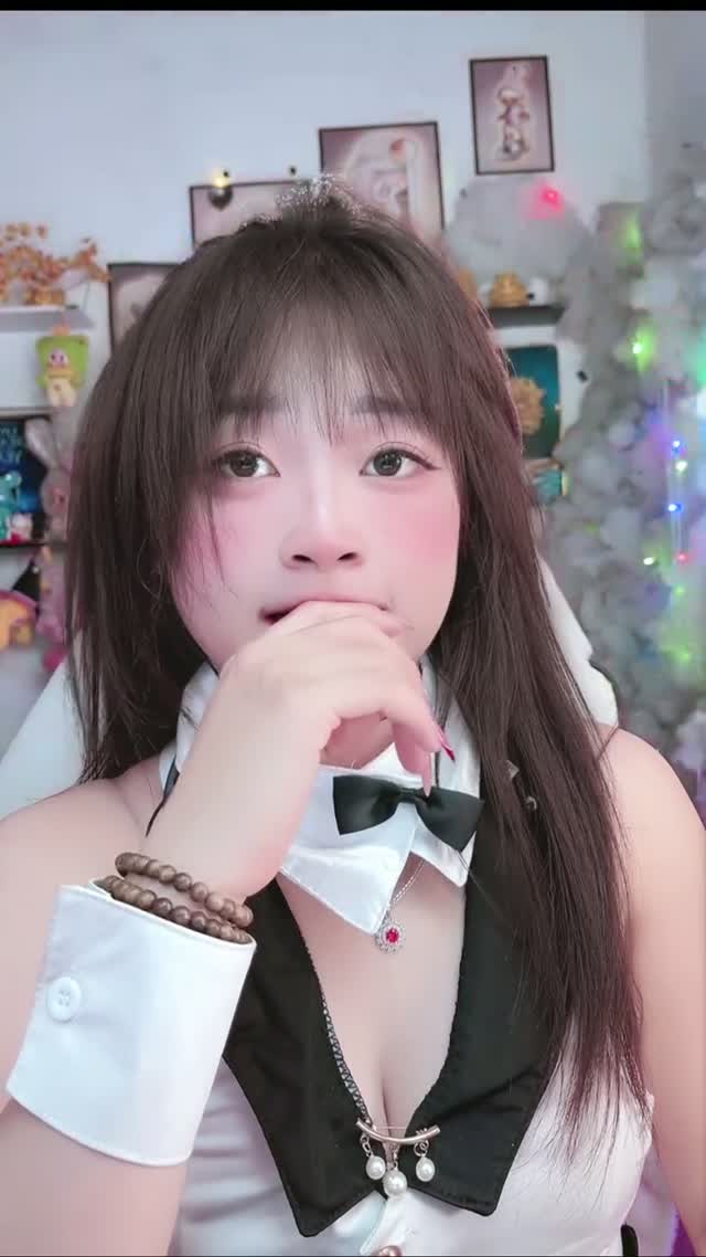 @p.tholupi588 TikTok live recording