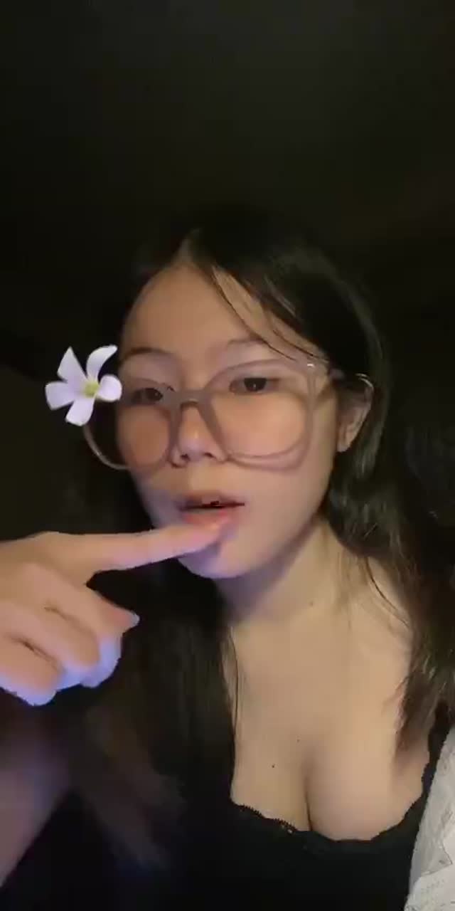 @pullmecl0serfz TikTok live recording