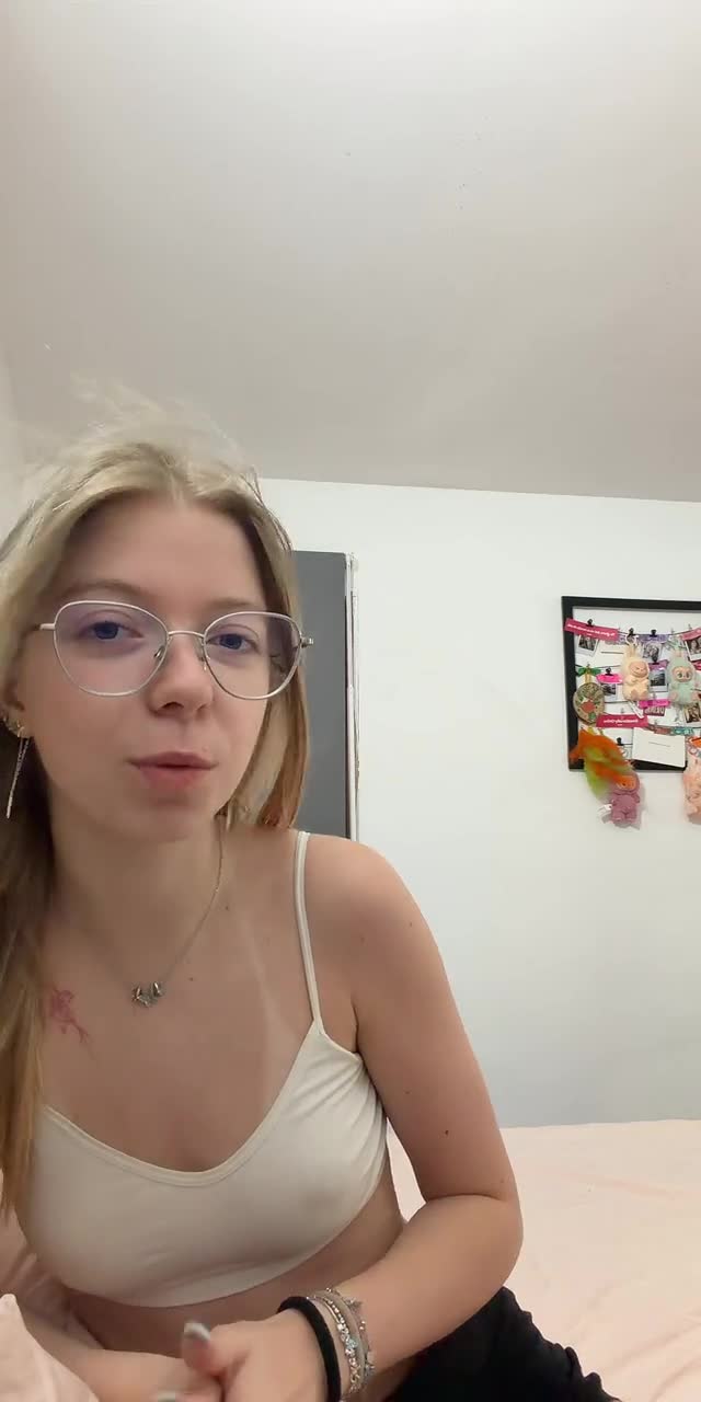 @eeleonoratarquini_ TikTok live recording