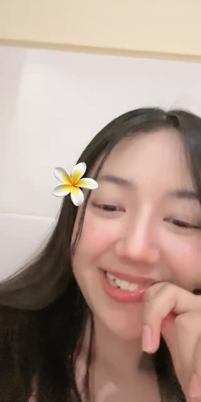 @nikkii_.19 TikTok live recording