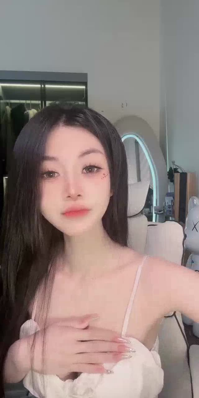 @linh.linda91 TikTok live recording