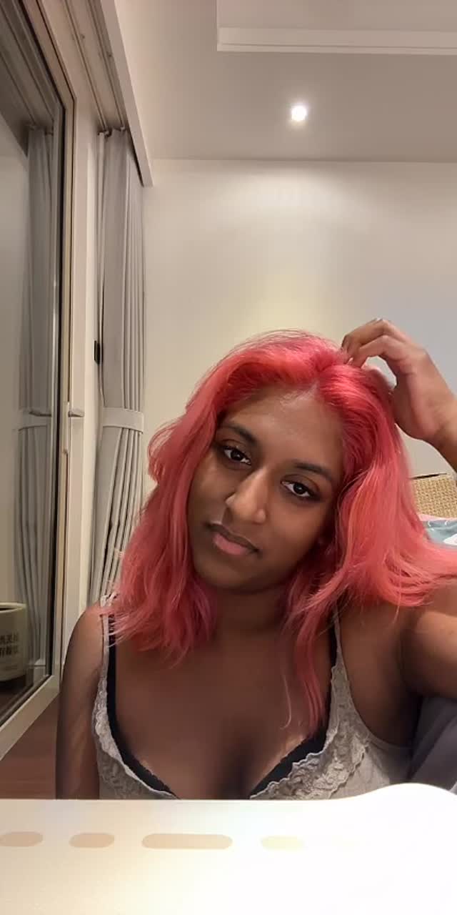 @itsdena04.xo TikTok live recording