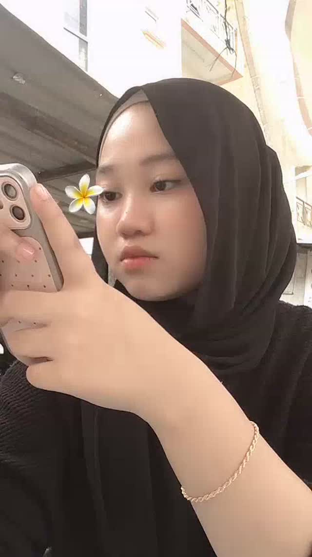@222putry TikTok live recording