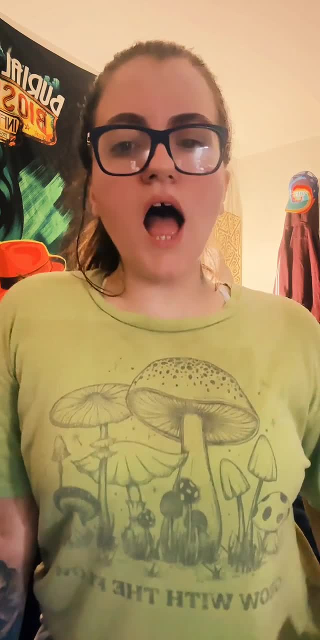 @willowsrealm77 TikTok live recording