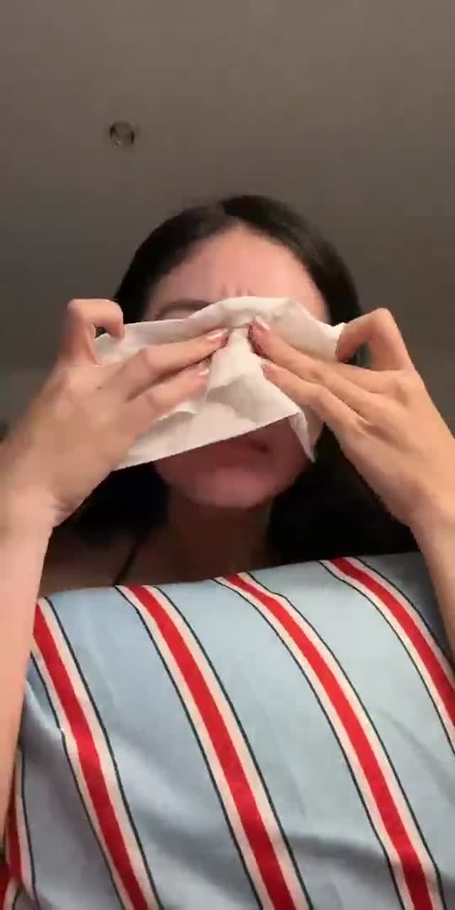 @thelasthoneyy TikTok live recording