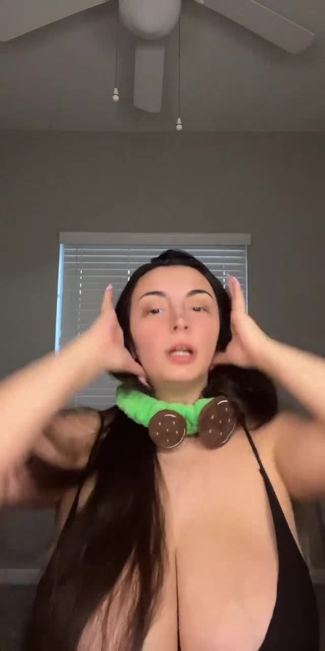 @stassiehtx