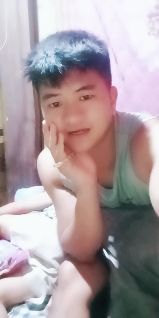 @single.father971 TikTok live recording