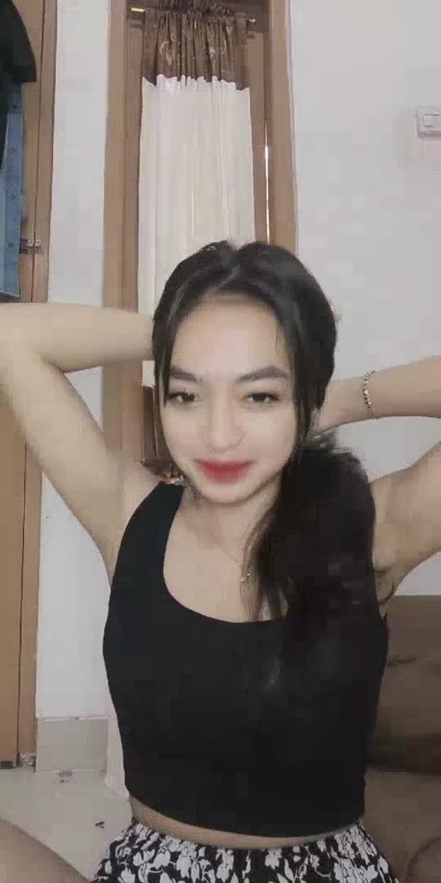 @hennyaulliya TikTok live recording